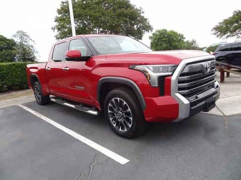 Used 2022 Toyota Tundra Limited AWD/4WD image 3