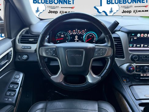 Used 2018 GMC Yukon Denali RWD image 13