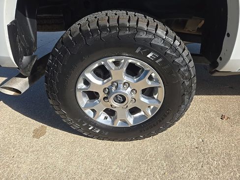 Used 2022 RAM 2500 Laramie AWD/4WD image 32