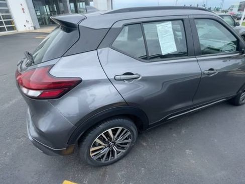 Used 2024 Nissan Kicks SR FWD image 2