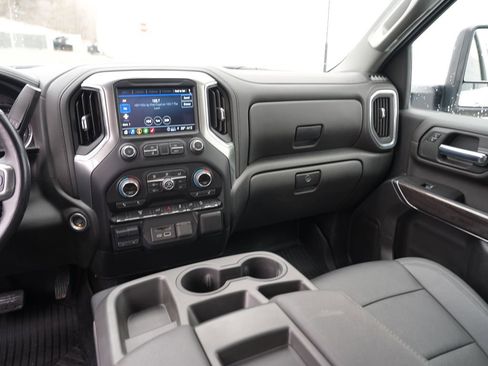 Used 2022 Chevrolet Silverado 3500 LTZ AWD/4WD image 22