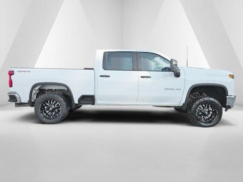Used 2022 Chevrolet Silverado 2500 W/T w/ WT Fleet Convenience Package AWD/4WD image 4