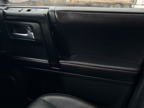 Used 2017 Toyota 4Runner TRD Off-Road Premium image 24