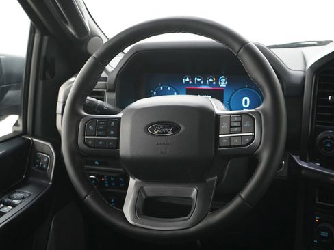Used 2025 Ford F150 Lariat AWD/4WD image 15