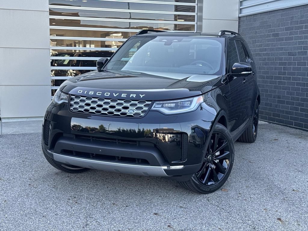 New 2026 Land Rover Discovery S AWD/4WD image 1