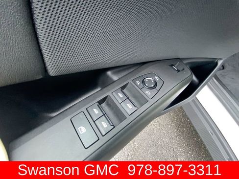 Used 2025 BMW X3 xDrive30i w/ M Sport Package image 27