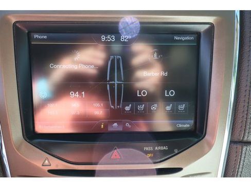 Used 2015 Lincoln MKX AWD w/ Equipment Group 102A image 13