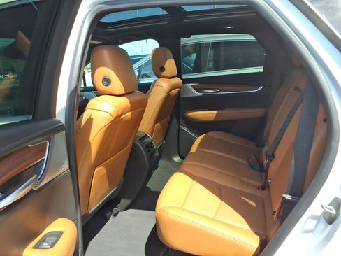 Certified 2023 Cadillac XT5 Premium Luxury FWD image 13