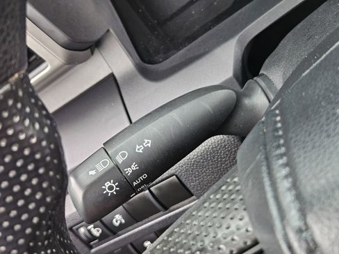 Used 2024 Toyota Tacoma SR RWD image 25