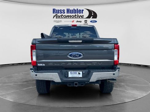 Used 2017 Ford F250 Lariat w/ Chrome Package AWD/4WD image 4