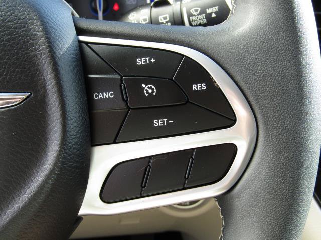 Used 2023 Chrysler Voyager LX FWD image 25