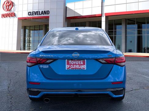 Used 2024 Nissan Sentra SR FWD image 6
