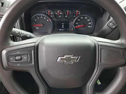 Used 2021 Chevrolet Silverado 1500 Custom Trail Boss AWD/4WD image 19