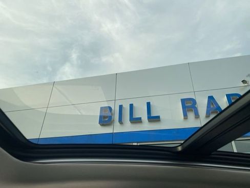 Used 2025 Buick Encore GX Avenir w/ Avenir Technology Package image 16