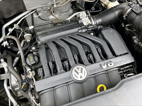 Used 2023 Volkswagen Atlas SEL AWD/4WD image 31