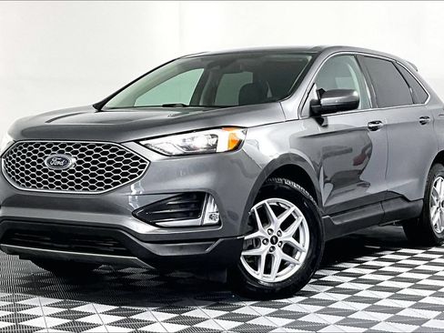 Used 2024 Ford Edge SEL w/ Convenience Package AWD/4WD image 2
