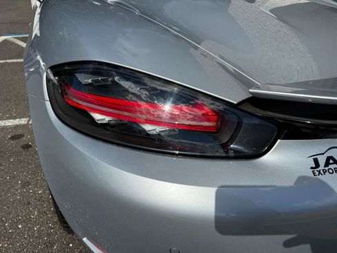 Used 2017 Porsche 718 Boxster S RWD image 6