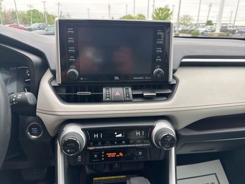 Certified 2021 Toyota RAV4 Limited AWD/4WD image 23