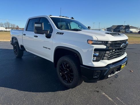 New 2026 Chevrolet Silverado 2500 Custom w/ Custom Value Package image 7