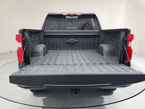 Used 2025 Chevrolet Silverado 1500 ZR2 w/ Technology Package AWD/4WD image 25