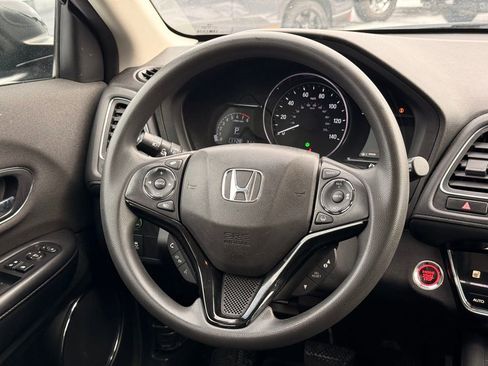 Used 2020 Honda HR-V EX image 19