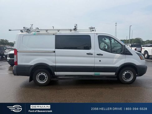 Used 2016 Ford Transit 250 130 Low Roof RWD image 9