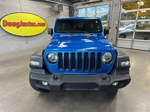 Used 2022 Jeep Wrangler Unlimited Sport AWD/4WD image 8