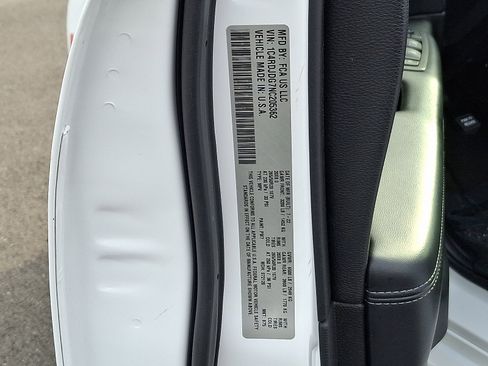 Certified 2022 Dodge Durango GT image 29