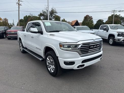 Used 2022 RAM 1500 Limited w/ Bed Utility Group image 7