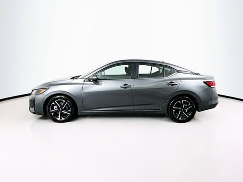 Used 2024 Nissan Sentra SV image 4