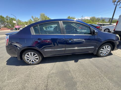 Used 2011 Nissan Sentra 2.0 S w/ Convenience Pkg FWD image 4