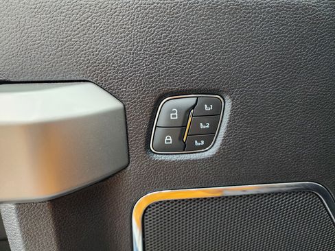 Used 2021 Ford F350 Lariat w/ Lariat Ultimate Package image 47