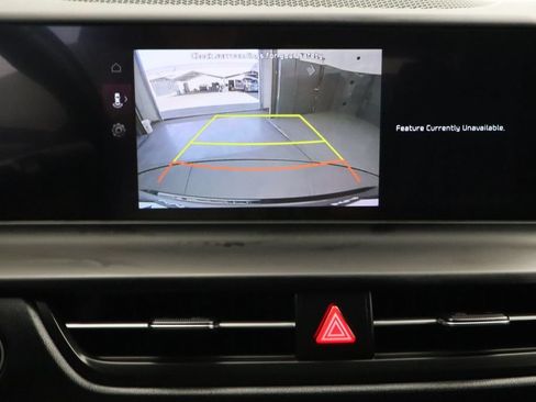Used 2024 Kia Seltos EX FWD image 25