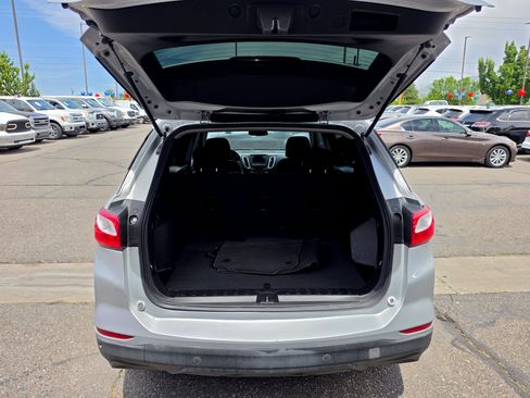 Used 2020 Chevrolet Equinox LT FWD image 20