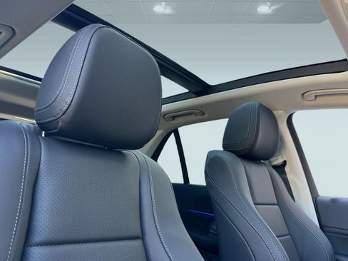 New 2026 Mercedes-Benz GLE 450 4MATIC image 15