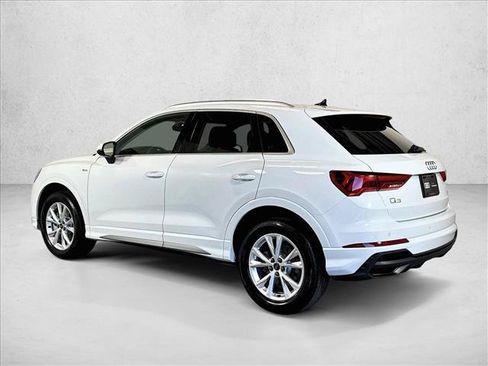 Used 2025 Audi Q3 2.0T Premium w/ Convenience Package AWD/4WD image 7