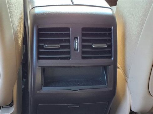 Used 2018 Mercedes-Benz GLE 350 4MATIC image 10