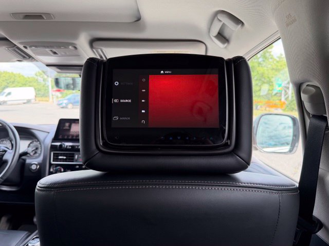 Used 2022 Nissan Armada Platinum w/ Captain's Chairs Package AWD/4WD image 19