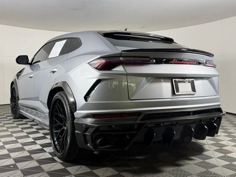 Used 2019 Lamborghini Urus image 4