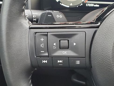 Certified 2024 Nissan Rogue SL w/ SL Premium Package image 22