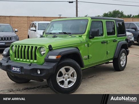 Used 2018 Jeep Wrangler Unlimited Sport S AWD/4WD image 1
