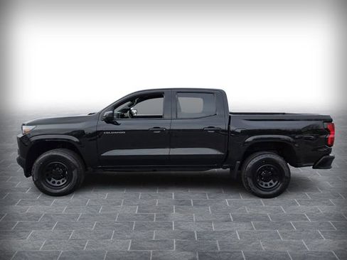 Used 2023 Chevrolet Colorado W/T image 4