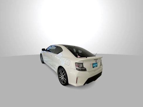 Used 2016 Scion tC FWD image 6