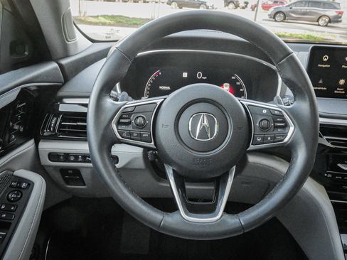 Used 2023 Acura MDX FWD w/ Technology Package image 18
