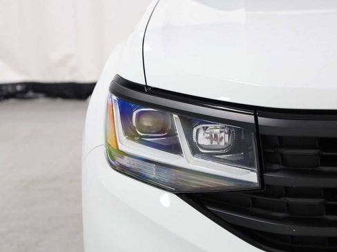 Used 2021 Volkswagen Atlas SEL Premium image 15