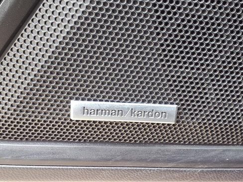 Used 2020 Subaru Outback Touring XT image 18