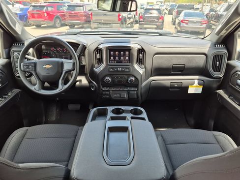 New 2026 Chevrolet Silverado 2500 Custom w/ Custom Value Package AWD/4WD image 20