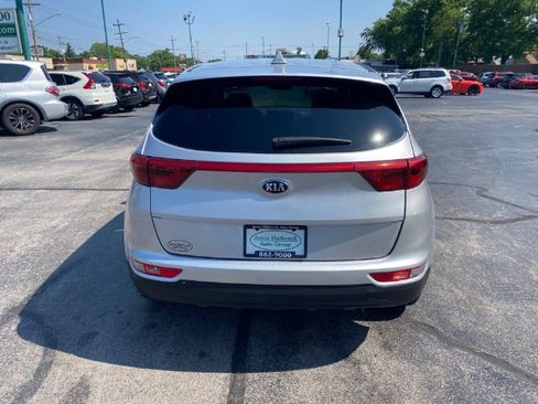 Used 2019 Kia Sportage LX image 5