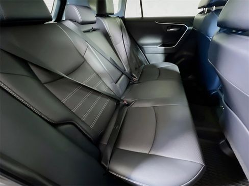 Used 2024 Toyota RAV4 Limited image 23