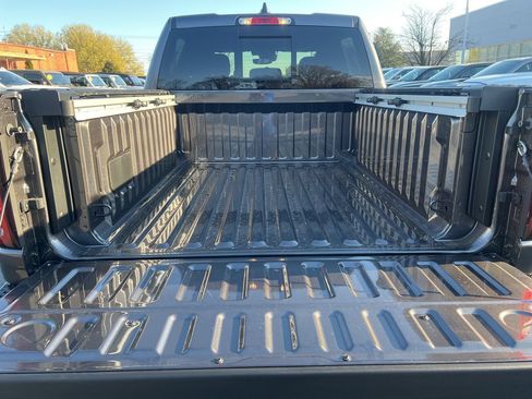 New 2026 RAM 1500 Big Horn AWD/4WD image 23